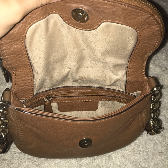 Michael Kors Purse - Picture 4 of 6